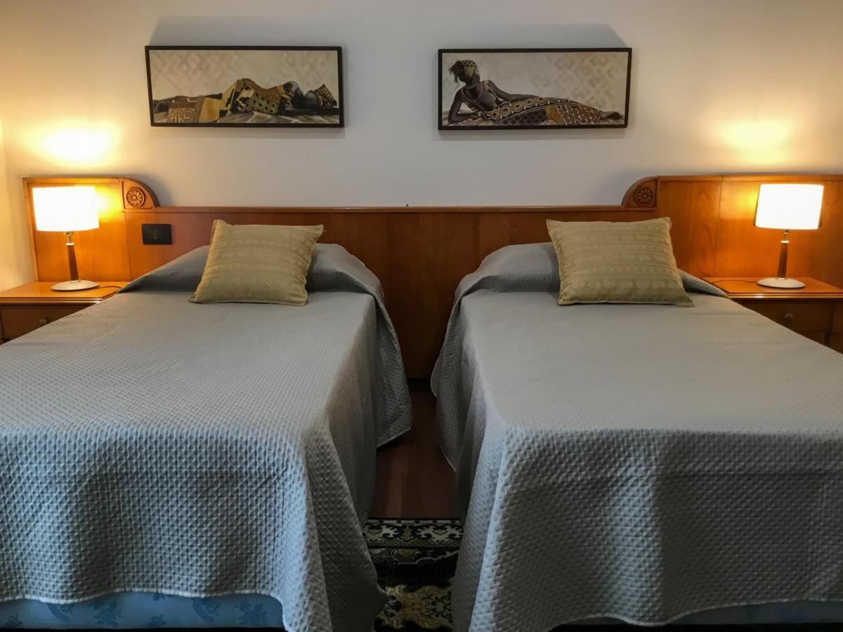 Erania Hotel Sala Consilina Eksteriør billede