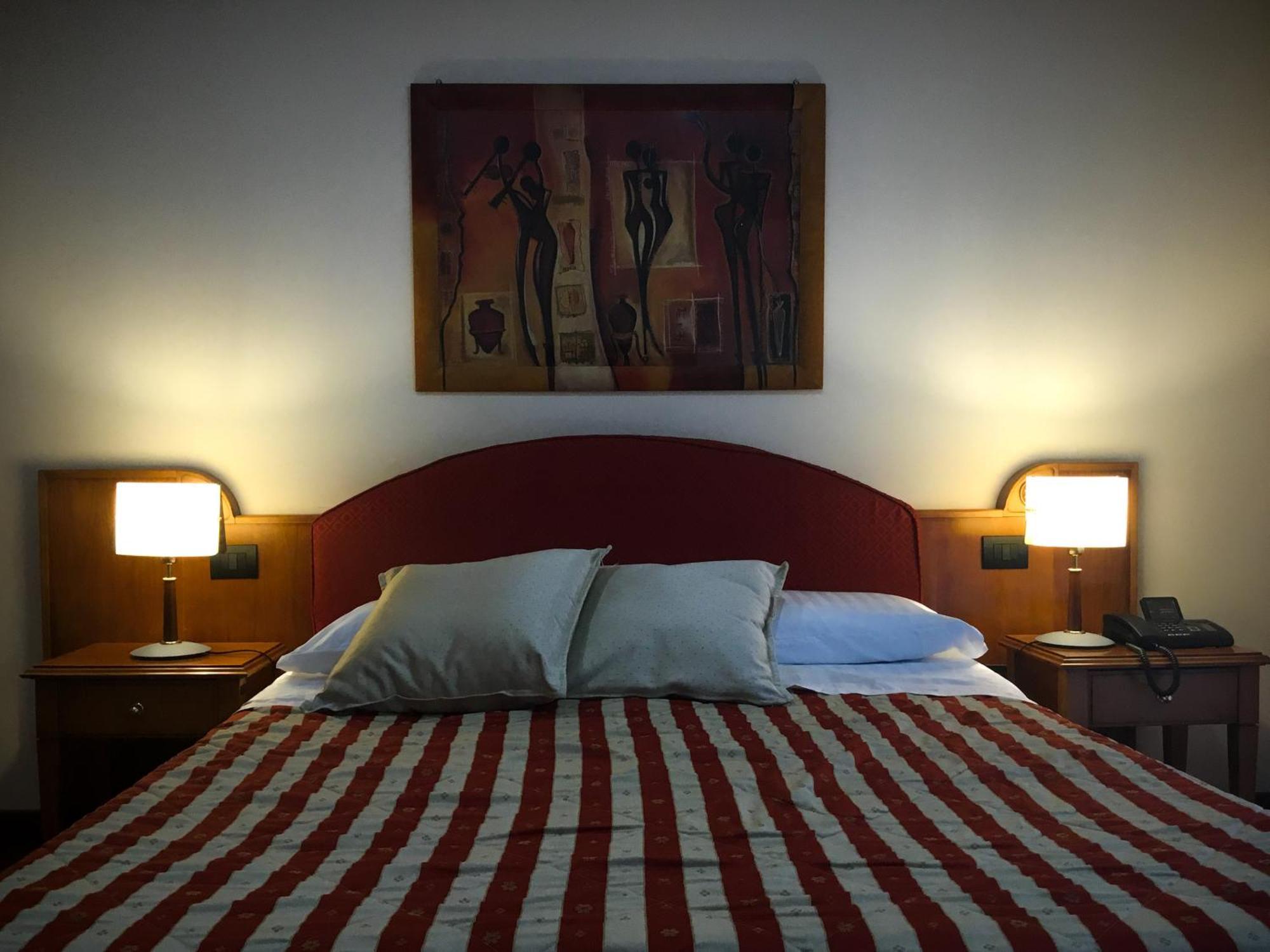 Erania Hotel Sala Consilina Eksteriør billede