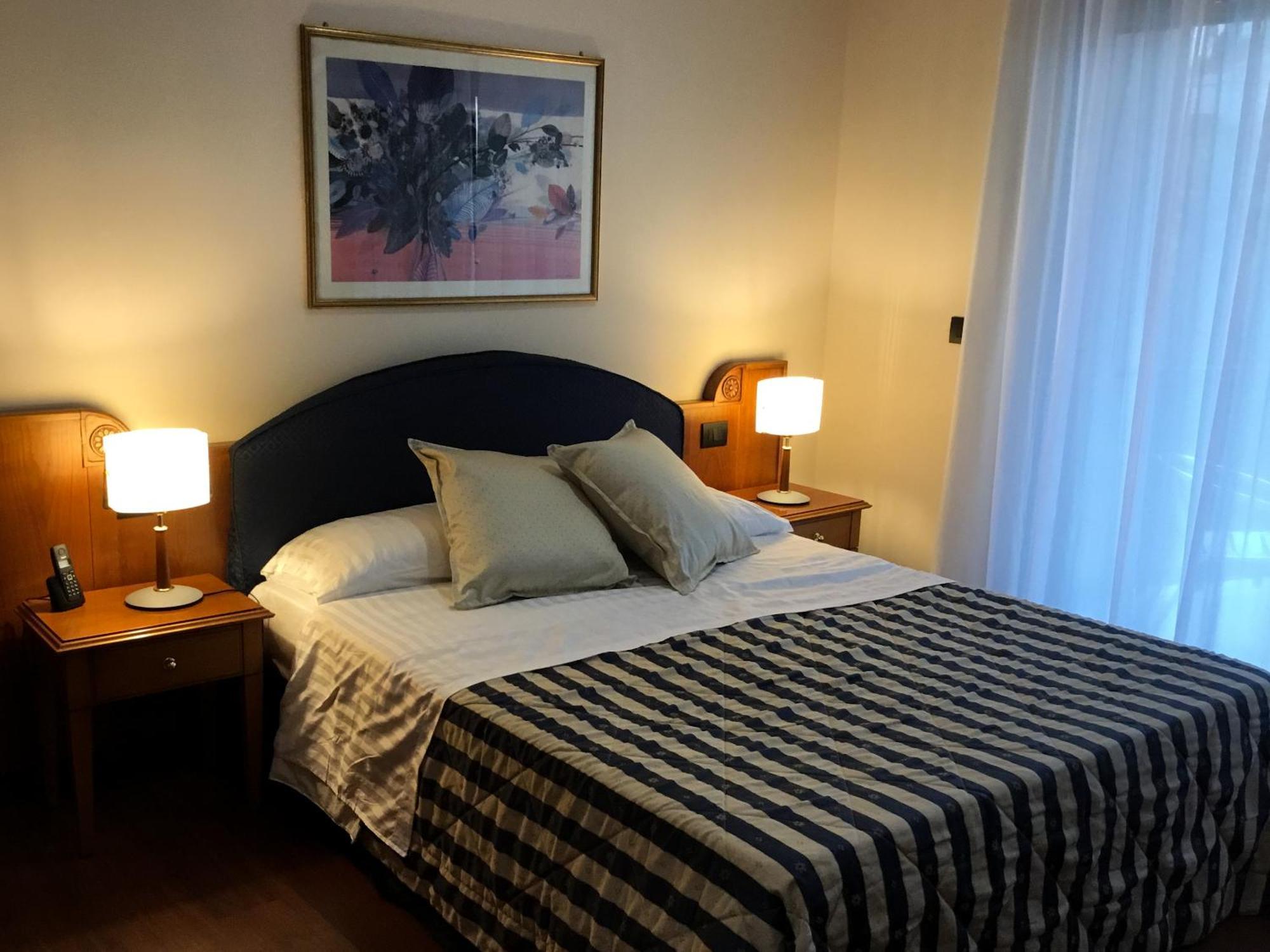 Erania Hotel Sala Consilina Eksteriør billede